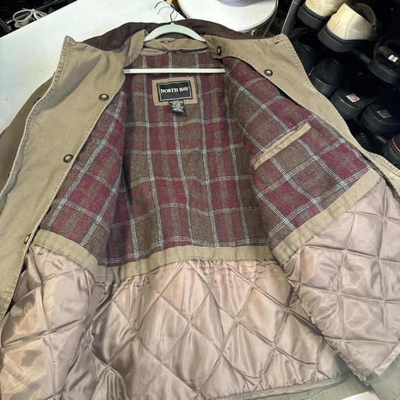 Vintage unisex North Bay Barn Coat – Earthy Olive & Leather Trim size 2XL - Picture 6 of 7